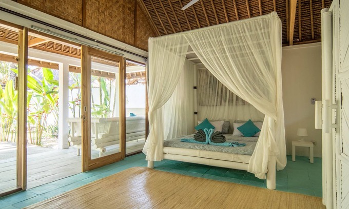 Selong Belanak House | LODGE INDIVIDUAL VIP WITH TERRACE WITH GARDEN VIEW