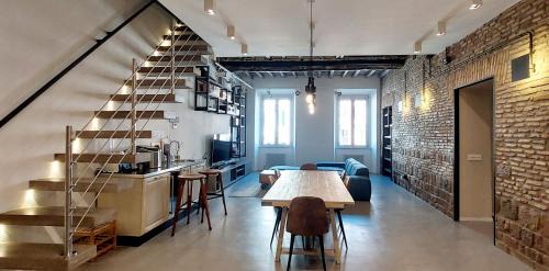 Monti Apartment | Loft 133 - Central and Luxury Loft in Rome