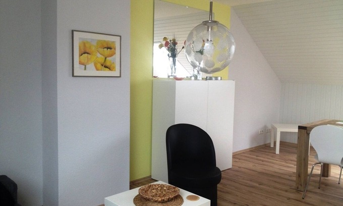 Am Homburg Apartment | Loft apartment in perfect location to university and center, green, quiet - bus 150 m -