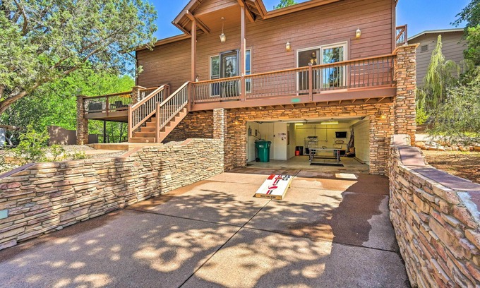 Payson Cabin | Log Cabin in Payson w/Deck, Mtn & Creek Views