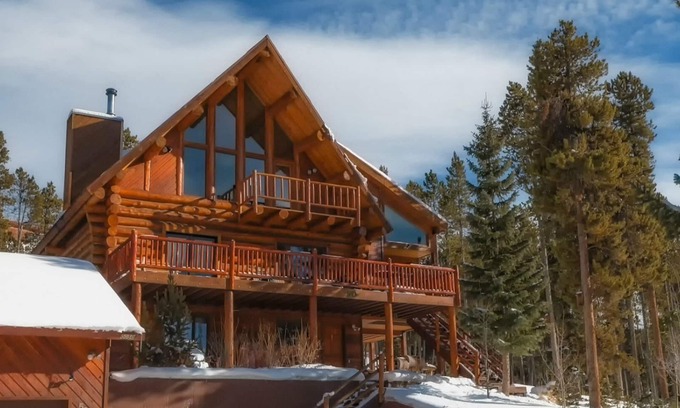 Baldy Mountain House | Log home, huge deck, incredible view of Breckenridge. Save on 7 night stays.