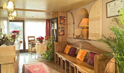Loray Hotel | Logis Hôtel Restaurant Robichon