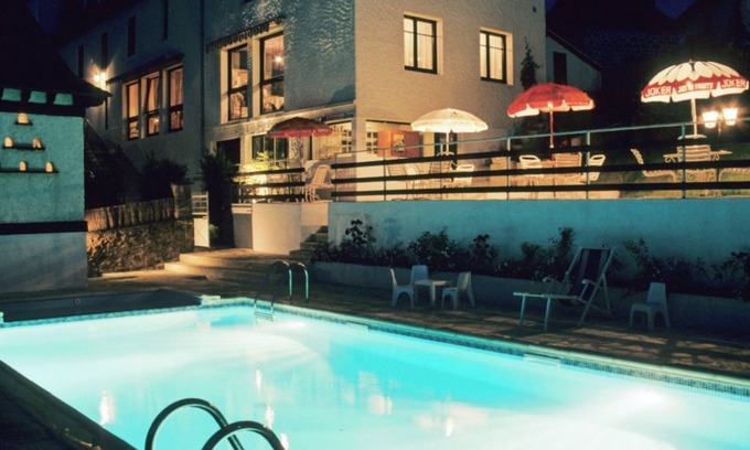 Saint-Cirgues-de-Jordanne Hotel | Logis Hotel Les Tilleuls