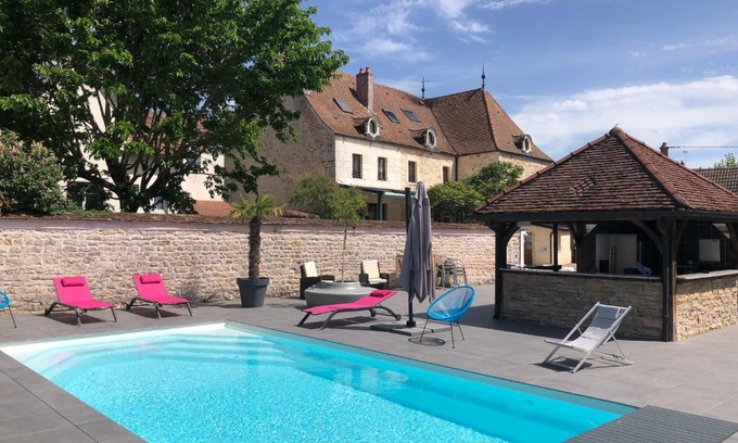 Arc-sur-Tille Hotel | Logis L'Hôtel D'Arc