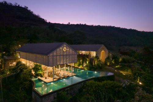 Alibaug Villa | LohonoStays Villa The Ray