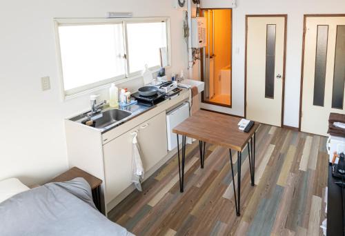 Shinkawacho Apartment | lol 3 201