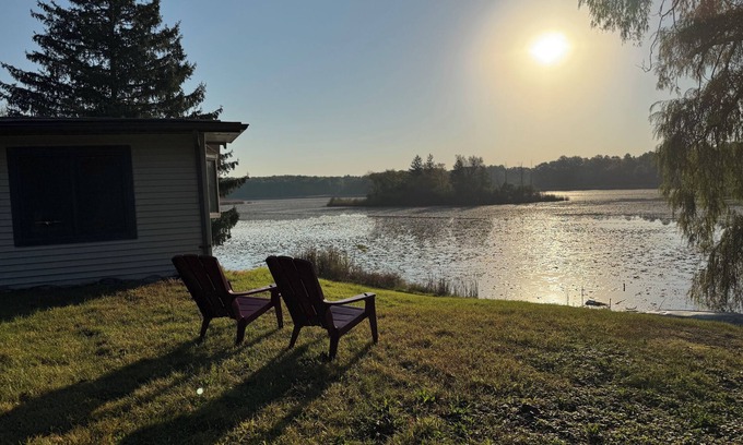 Burlington House | Long Lake Retreat - Cottage in Burlington, WI