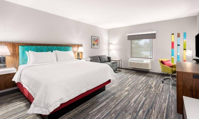 Tigard Hotel | Look No Further! Free Parking, Pool, Minutes to Portland Children’s Museum!