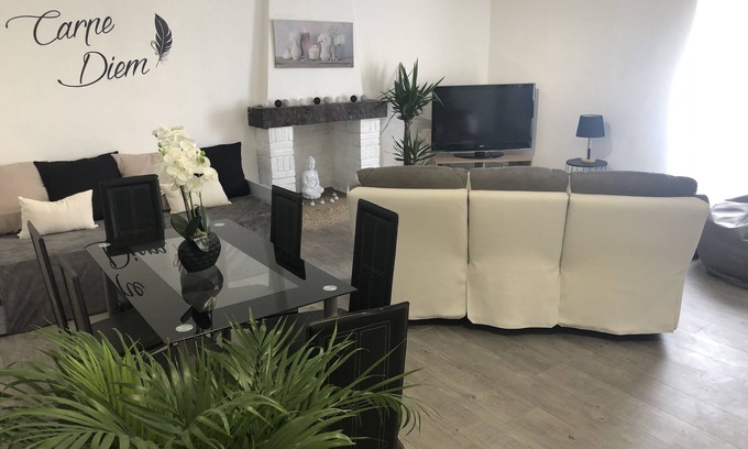 Kerherou Apartment | Loue très bel app fabuleux spacieux lumineux deco modern 75 M2 100 M DU PORT