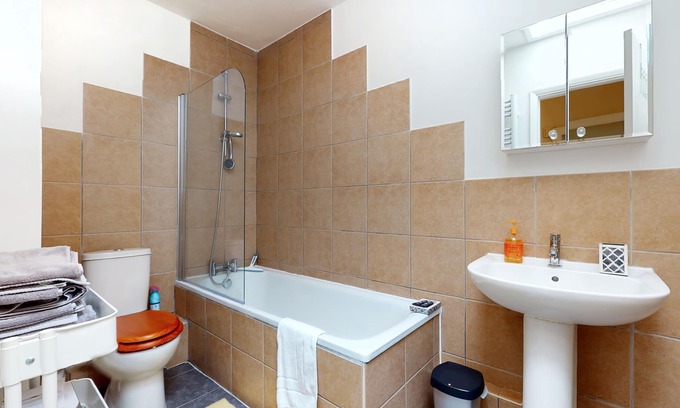 Hillside Apartment | Lovely 1 bedroom flat in Wimbledon