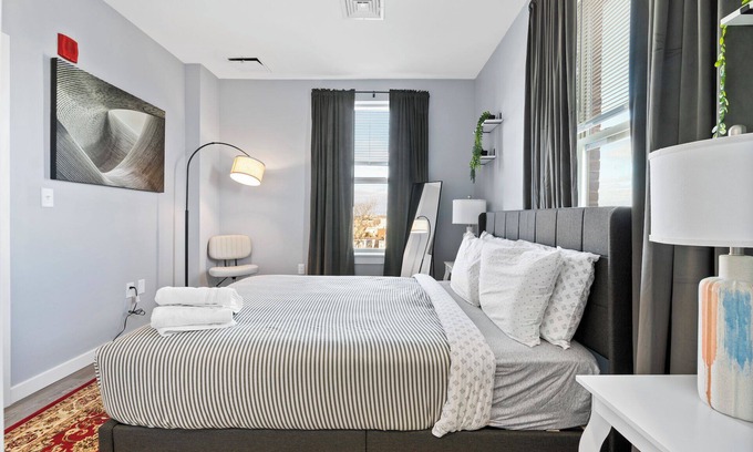Everett Apartment | Lovely 1BR Near Encore Boston 3482