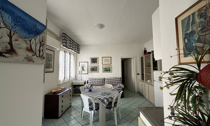 Copanello Apartment | Lovely apartment 1 minute walk from the lovely beach of Copanello