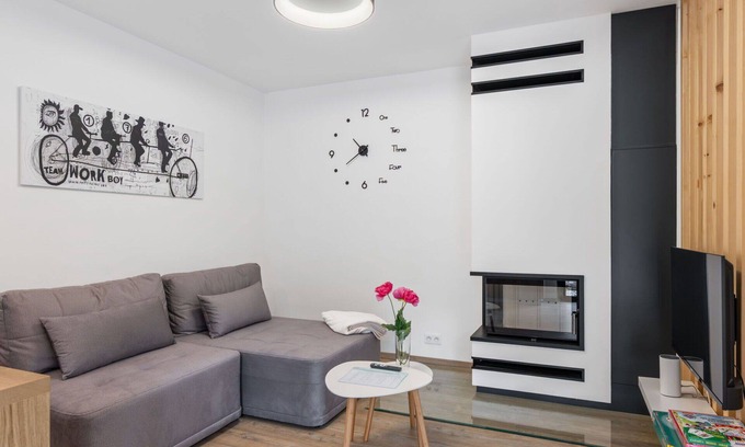 Janov nad Nisou Apartment | Lovely apartment for 4 guests with WIFI, TV, terrace and parking