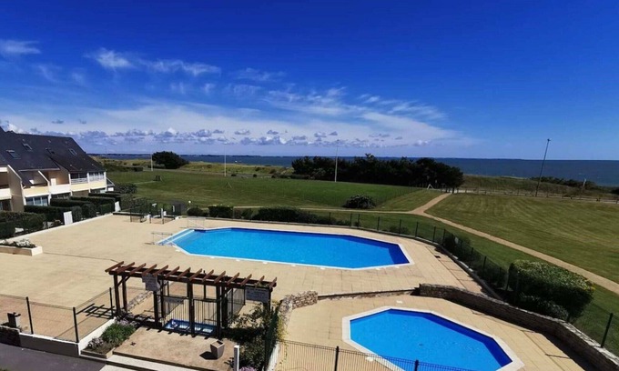 Damgan Apartment | Lovely apartment for 4 people with WIFI, pool and TV