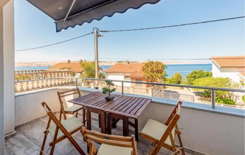 Prizna Apartment | Lovely Apartment In Prizna With Wifi