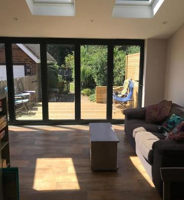 Portslade House | Lovely Bright House close to Brighton