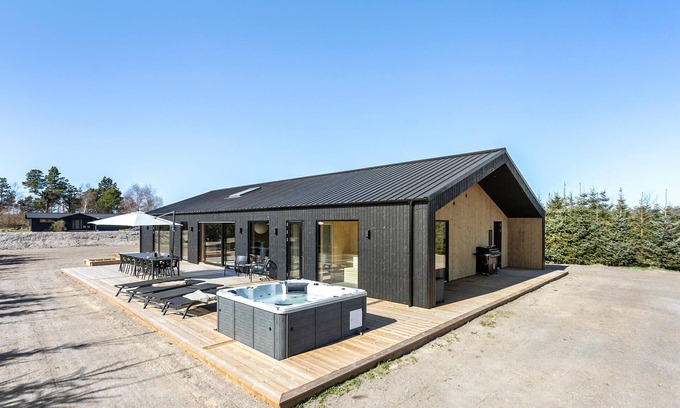 Sæby House | Lovely home in Sæby with sauna