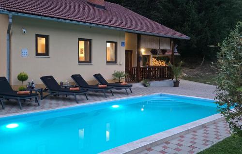 Tuhelj House | Lovely Home In Tuhelj With Sauna