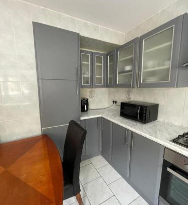 Abbey Wood House | Lovely spacious 3 bedroom house with sofa bed, 30 minutes from Central London