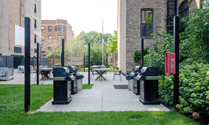 Sheridan Park Apartment | Lovely Uptown 1BR w/Gym w/Boxing Ring, close to Beach, by Blueground