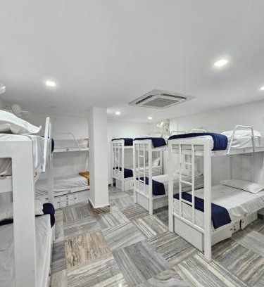 Kozhikode Hotel | Lowfare Dormitory