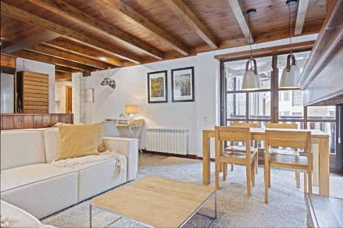 Baqueira Apartment | Luderna - Apartamento Val de Ruda A6 Porèra