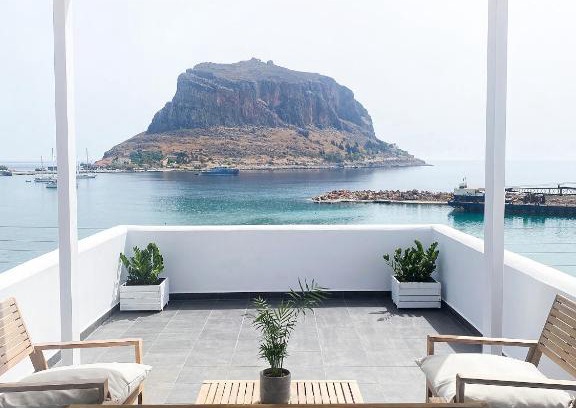 Monemvasia Apartment | LULU - Self Catering Accommodation