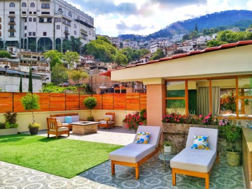 Taxco Apartment | Luna y Plata