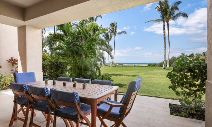 Kaupulehu Villa | Lush Oceanview Villa w/Hot Tub & AC - Fairwayfront at Hualalai: 3101 Kumukehu