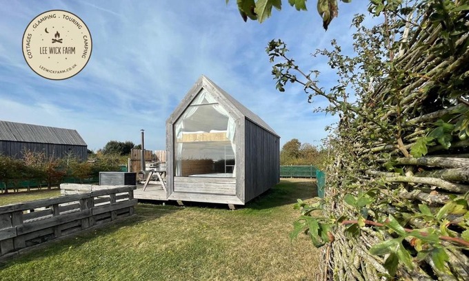 Brightlingsea House | Lushna 8 Petite at Lee Wick Farm Cottages and Glamping