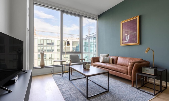 Navy Yard Apartment | Lux Navy Yard 1BR w/Gym, Doorman, W/D, nr. Metro, by Blueground