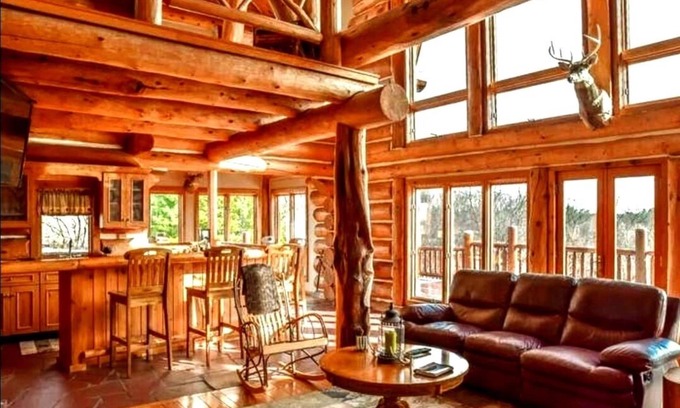 Dalton Cabin | Luxary Log Cabin, Amish Country OH
