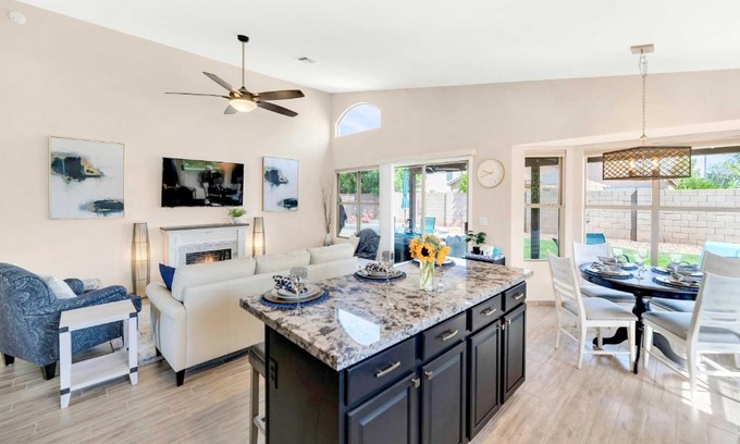 Western Skies House | Luxe Gilbert Oasis - Close to Spring Training