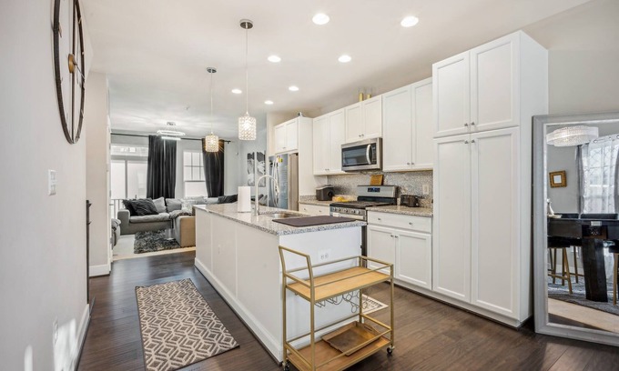 Northeast House | Luxurious 4BR Townhouse with Rooftop Patio in DC