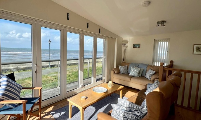 Aberaeron House | Luxurious Beachside Retreat, Sleeps 10, Dog-Friendly, with Mesmerizing Sea and Beach Views