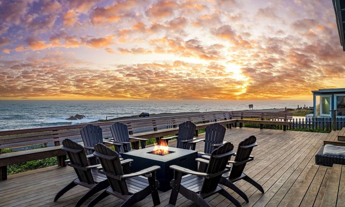 Bodega Bay House | Luxurious Oceanfront Retreat Bodega Bay Carmet Beach