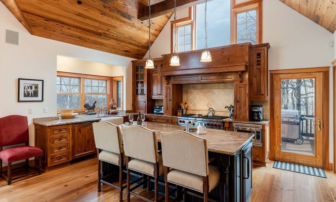 Chestnut Springs Ski Chalet | Luxurious ski chalet w/fireplaces, decks, views, gourmet kitchen + and hot tub!