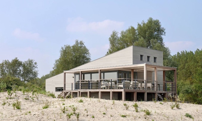 Ouddorp Villa | Luxurious villa in a nature reserve