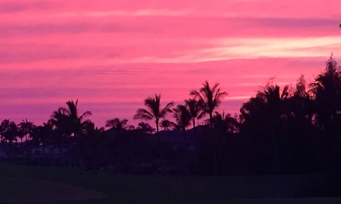 Waikoloa Villa | Luxury accommodations, discounted golf and beautiful sunsets year round.