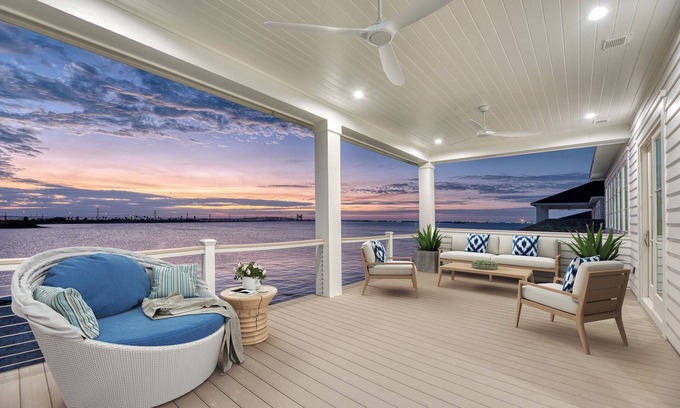 Galveston House | LUXURY AND LOCATION! WATERFRONT PROPERTY WITH POOL, HOT TUB AND WHITE SAND BEACH