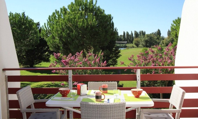 La Grande-Motte Apartment | Luxury apartment 45m2 Golf of La Grande-Motte + private pool + sea