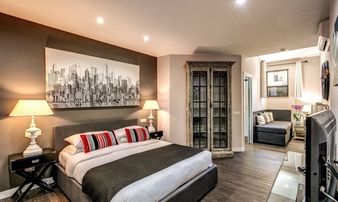 Quartiere XIII Aurelio Apartment | Luxury apartment near Vatican,downtown metro and free wifi