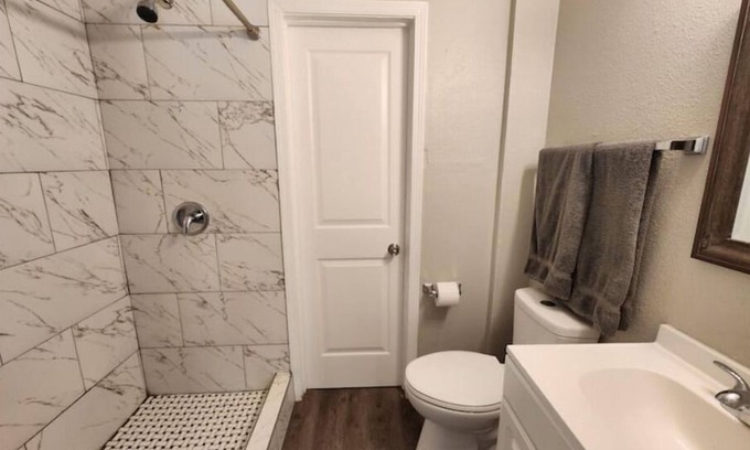 Biggs Field Apartment | Luxury Apartment Suite 1