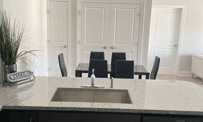 Greenville Apartment | Luxury Brookstone Estate