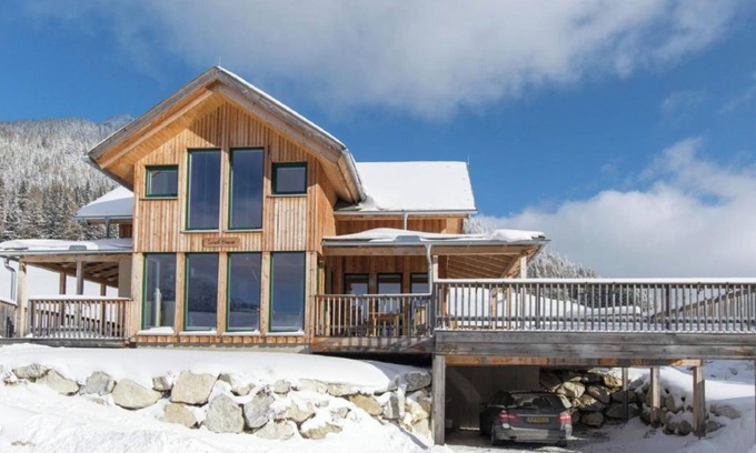 Hohentauern Ski Chalet | Luxury chalet near ski lift with sauna