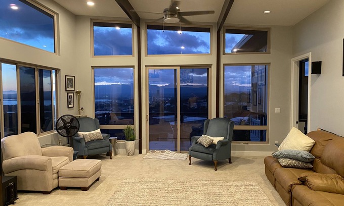 Halawa House | Luxury custom 5000 ft home overlooking Pearl Harbor. Reach out for availability