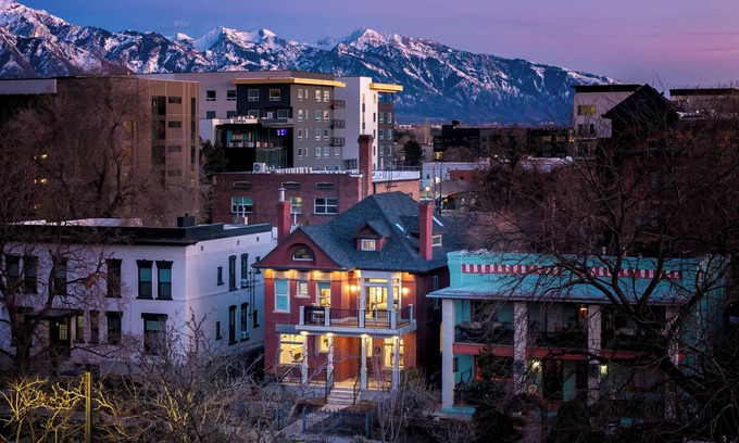 Downtown Salt Lake City House | Luxury Downtown Retreat | 4BR w/Hot Tub & Views