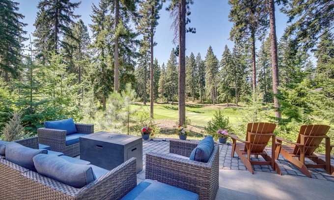 Cle Elum House | Luxury Home in Suncadia Hot Tub + Fire Pit!