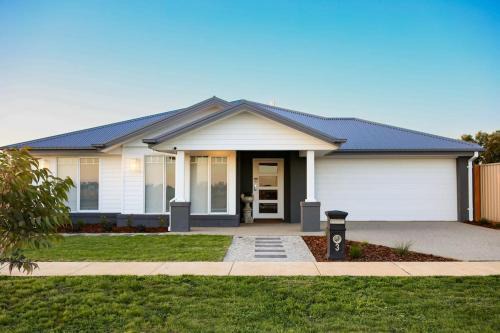 Nagambie House | Luxury Lake Nagambie Retreat