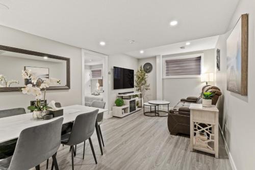 Southwest Calgary Apartment | Luxury Living Entire Suite-Private